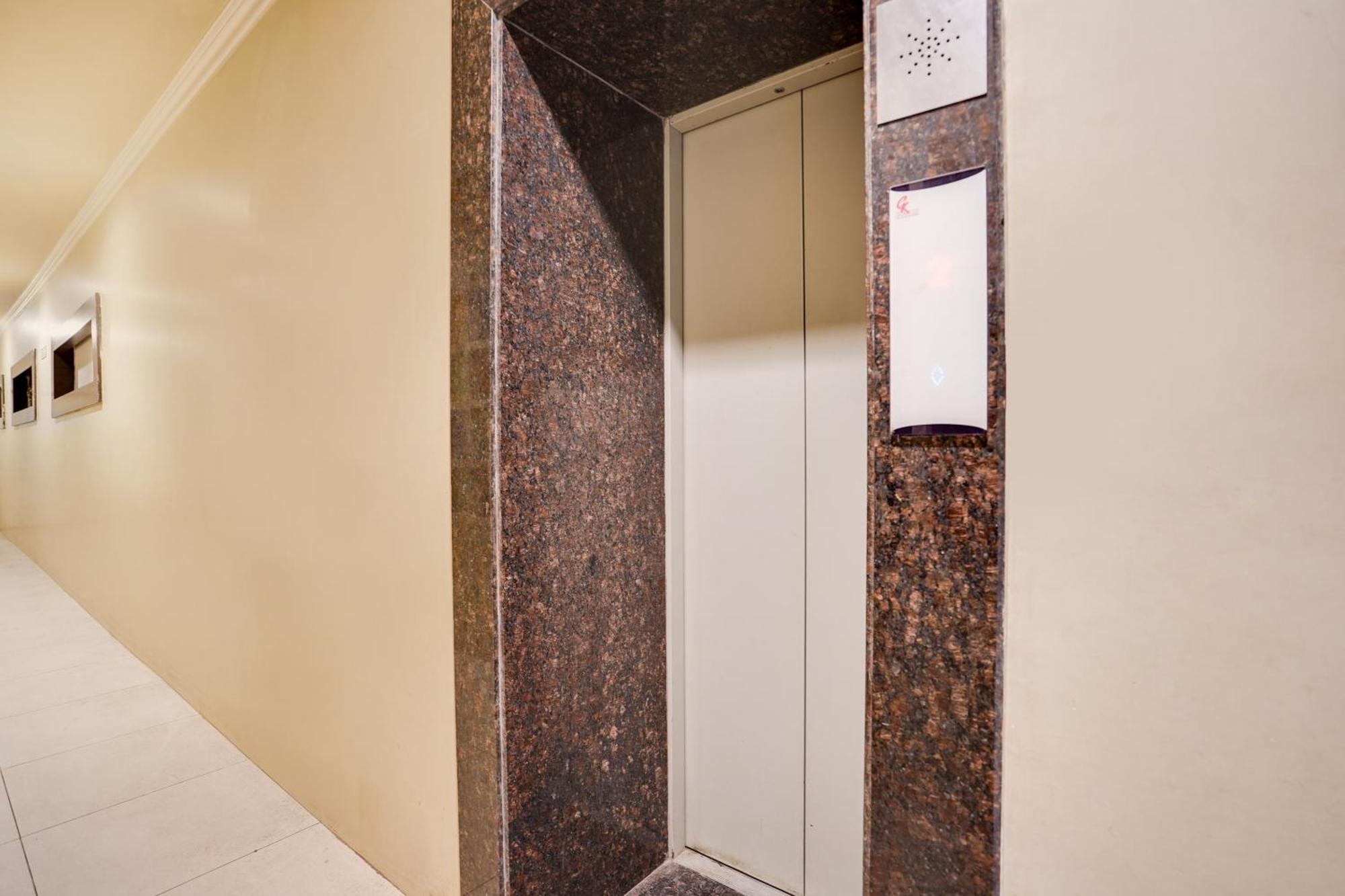 Super Townhouse Mansarovar Near Metro Station Jaipur Exterior photo